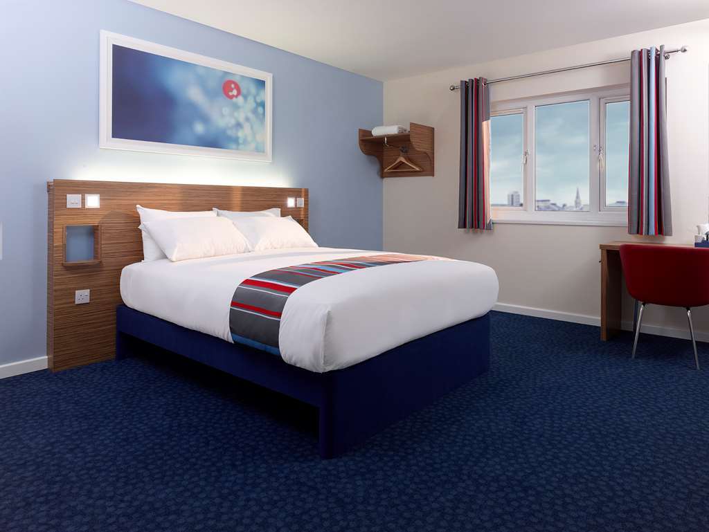 Travelodge Stirling M80 Cambusbarron Zimmer foto