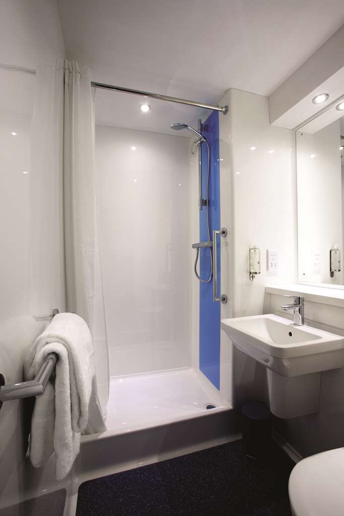 Travelodge Stirling M80 Cambusbarron Zimmer foto